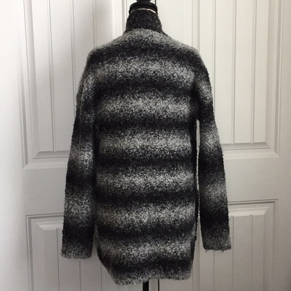 Beautiful Rachel  Zoe Alpaca Cardigan - Picture 4 of 6